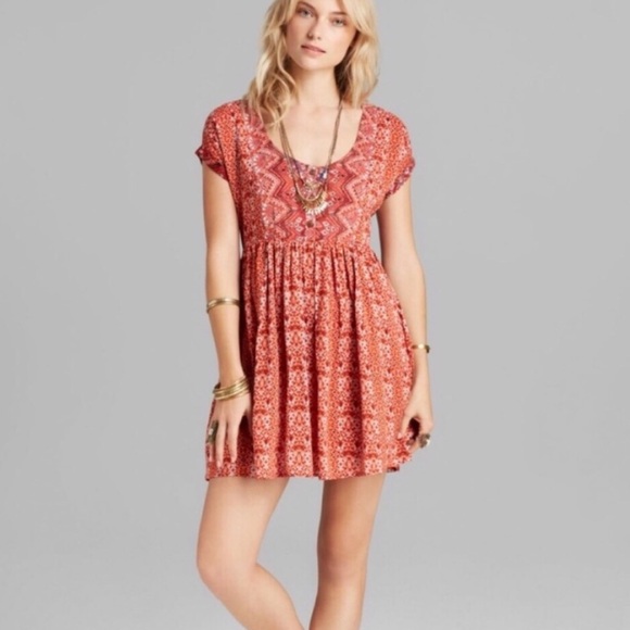 Red Patterned Mini Dress - Picture 1 of 2